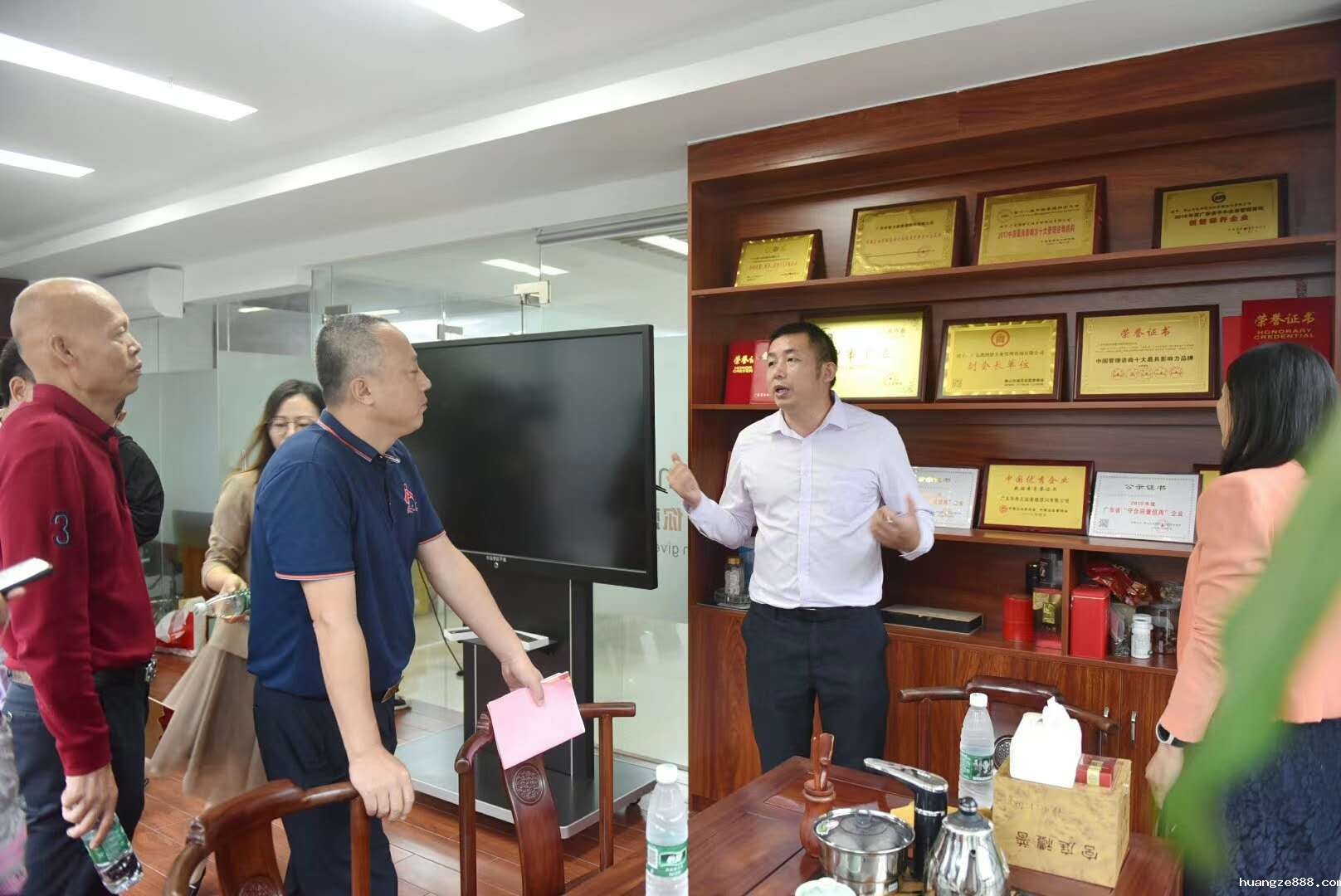 南海区退役军人事务局王局长等领导一行来我司指导工作 南海区退役军人事务局王局长等领导一行来我司指导工作