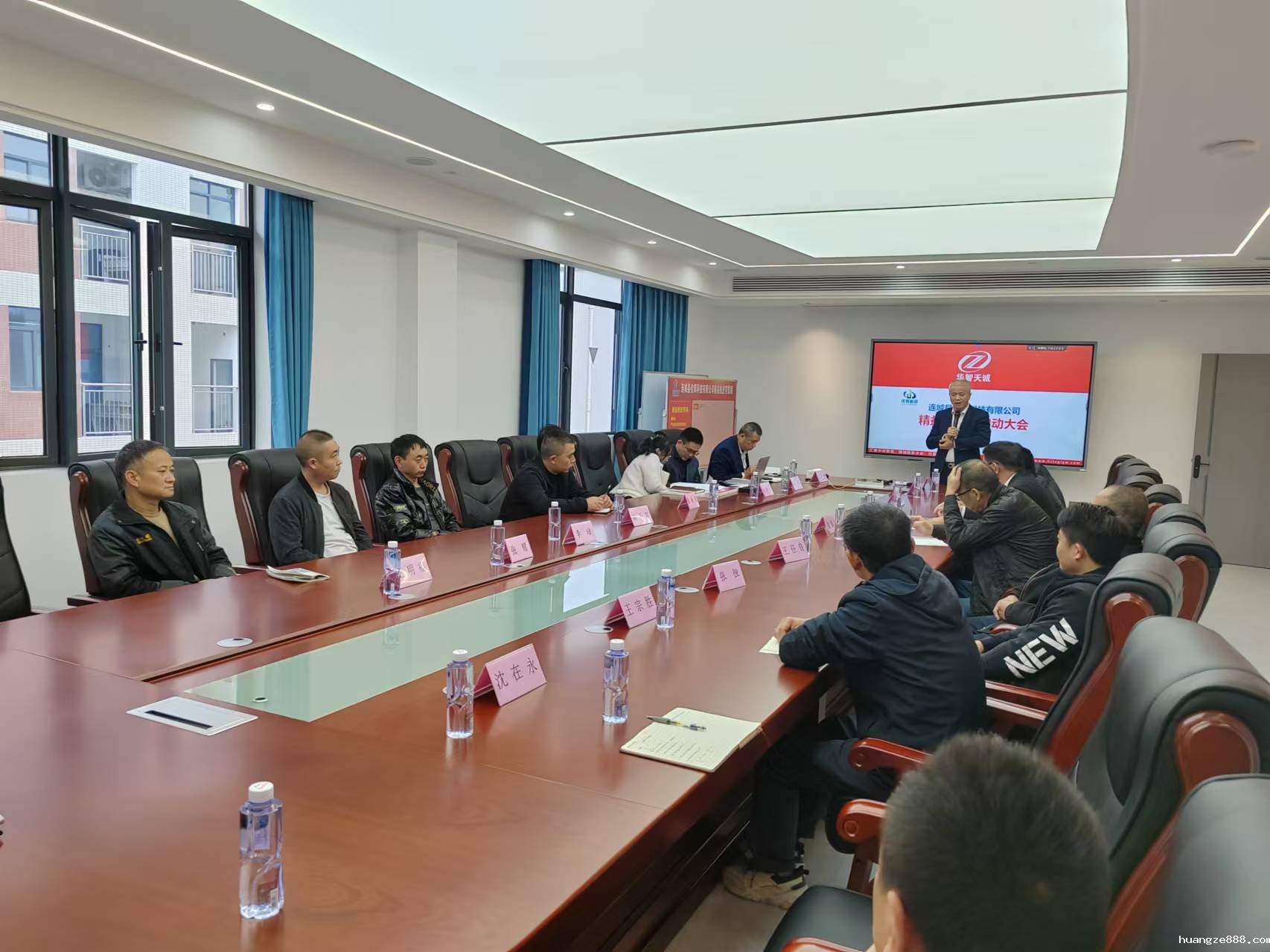 1734676775537912.jpg 2e80a04ca8aaf4459140b6c6c38e813.jpg